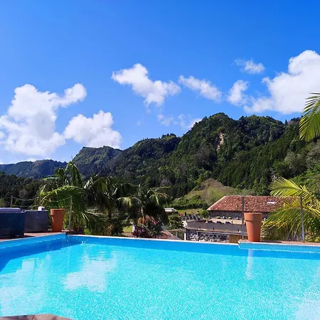Vista Do Vale - Furnas (Azores)