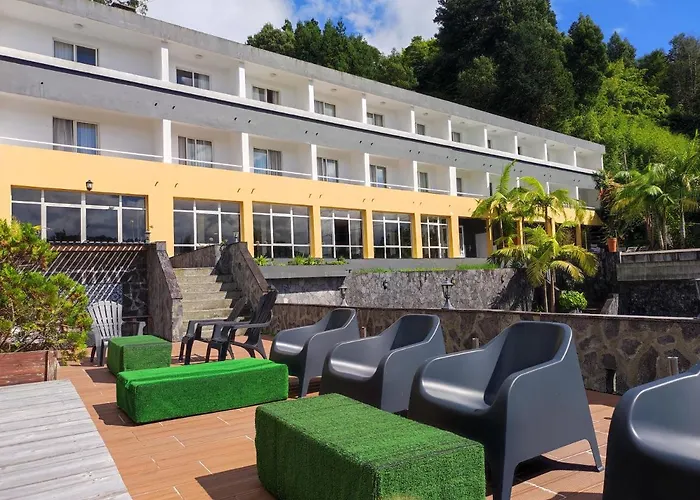 Vista Do Vale - Hotel 2*