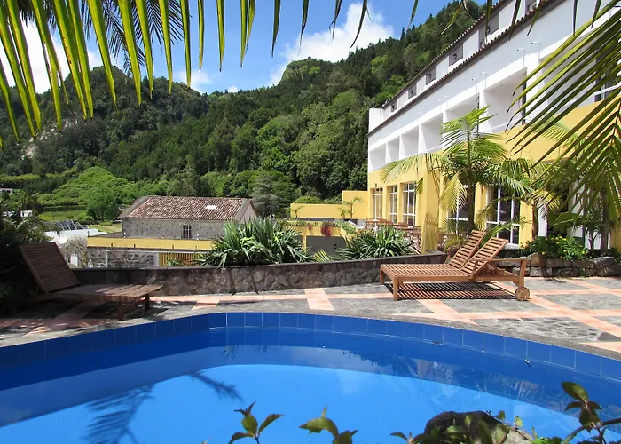 Vista Do Vale - Hotel 2*