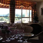 Vista Do Vale - Hotel 2*