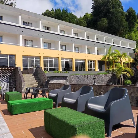 Vista Do Vale - Hotel 2*