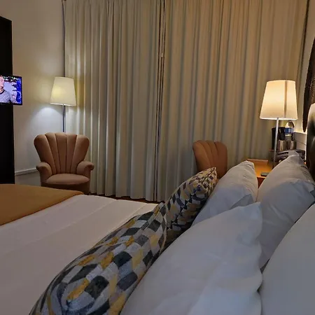 Hotel Vista Do Vale - 2*