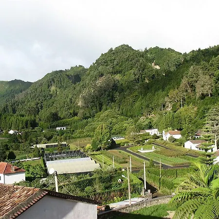 Vista Do Vale - Furnas (Azores)