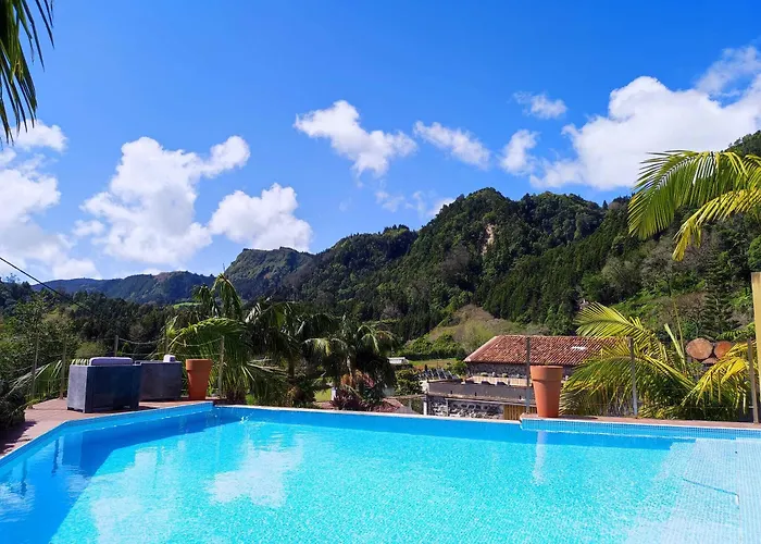 Vista Do Vale - Furnas (Azores)